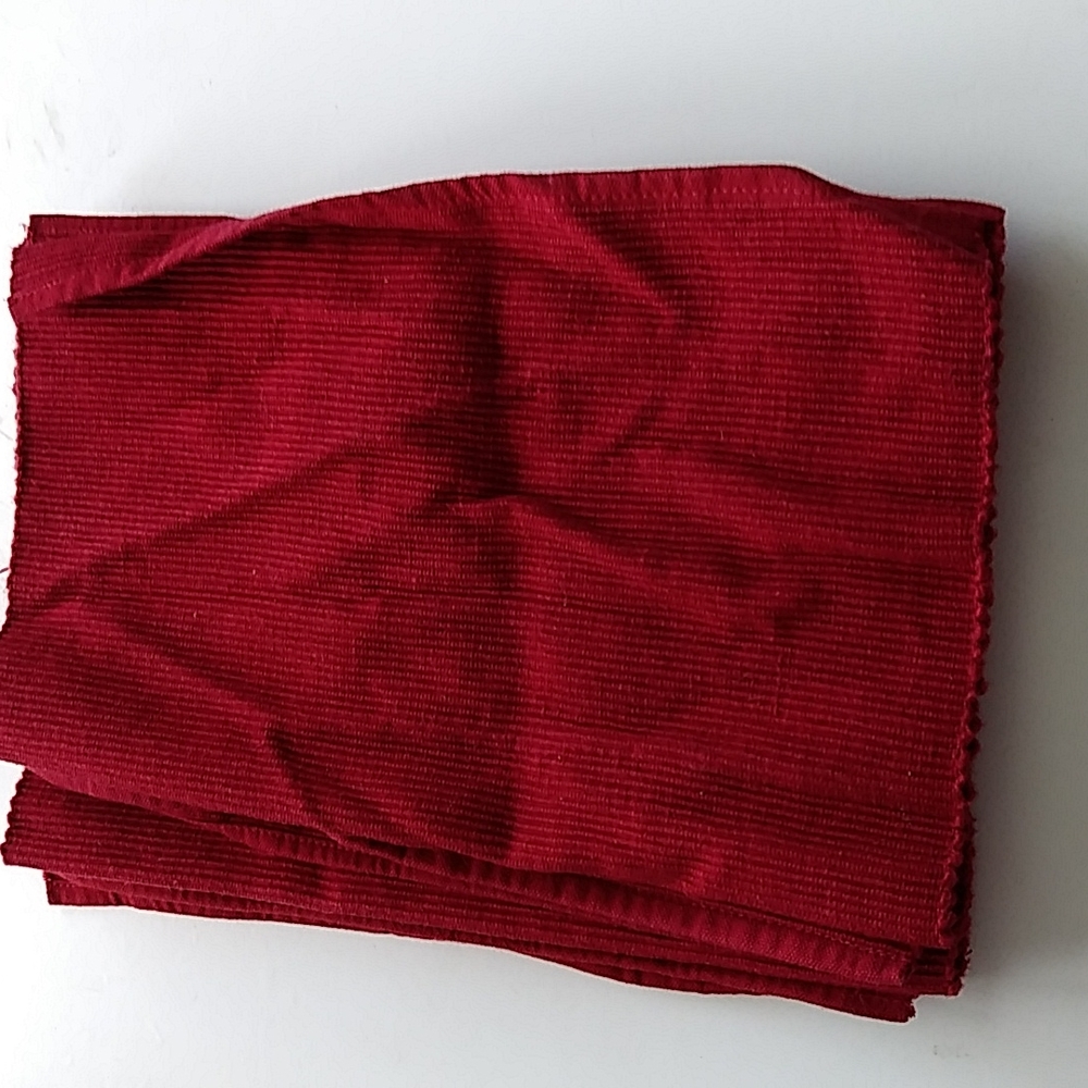 4 table mats